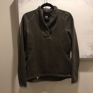 North Face pullover sweater